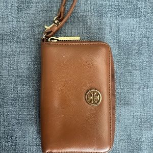 Tory Burch wallet wristlet